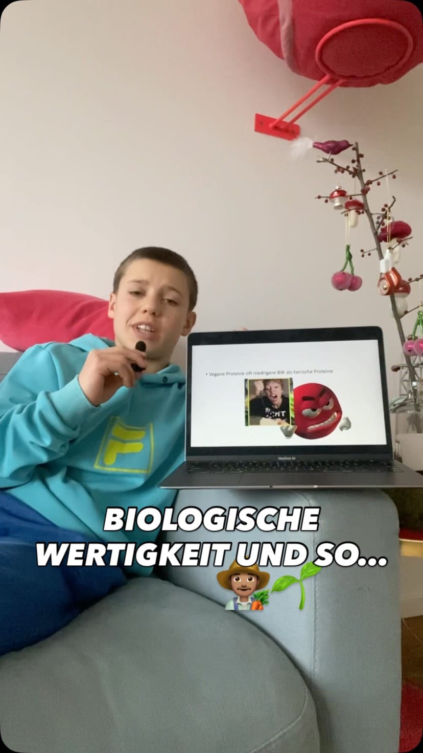 Post 6 by Samuel Clauss on Instagram (video)