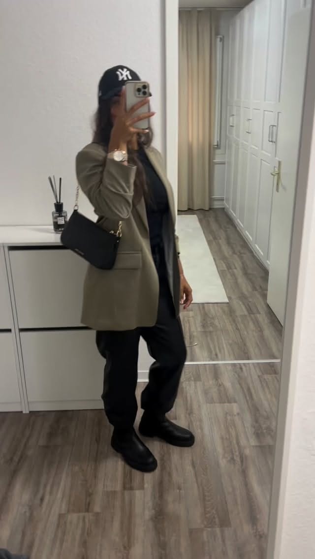 Post 4 by Salma on Instagram (video)