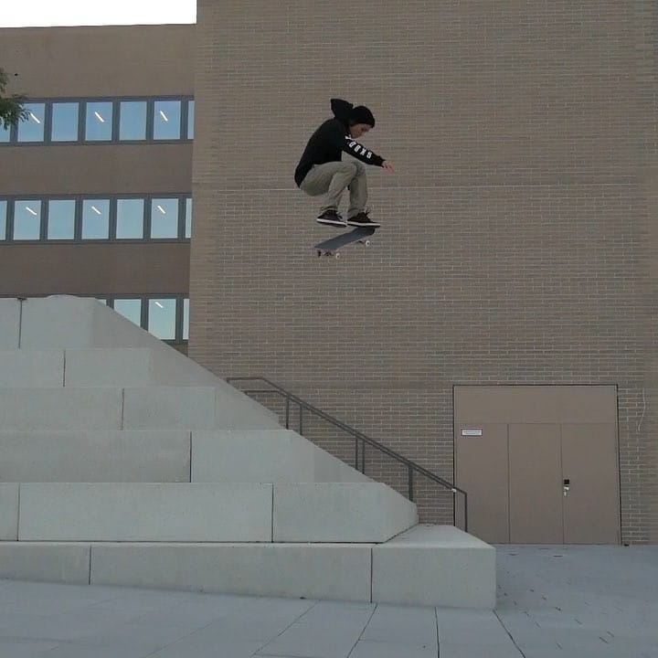 Post 10 by Ben Dillinger on Instagram (video)