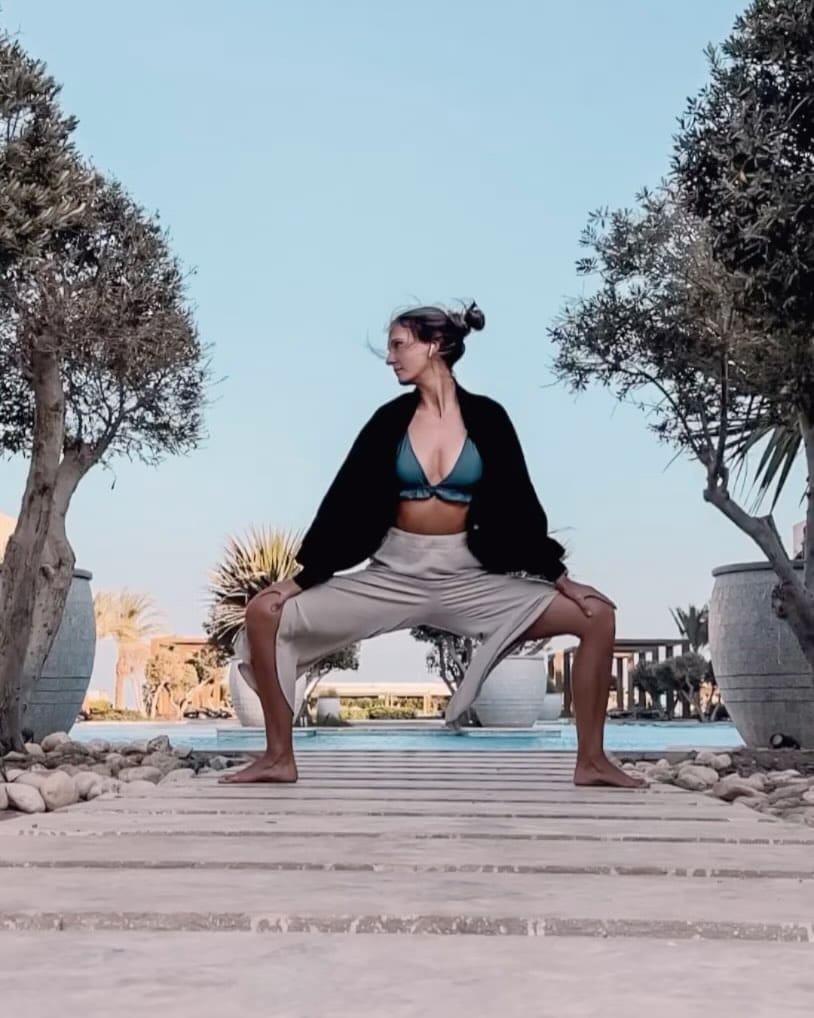 Post 10 by Viktoria - yoga & movement advocate on Instagram (carousel)