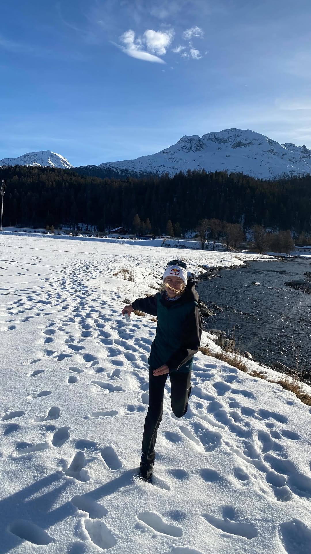 Post 1 by Konstanze Klosterhalfen on Instagram (video)