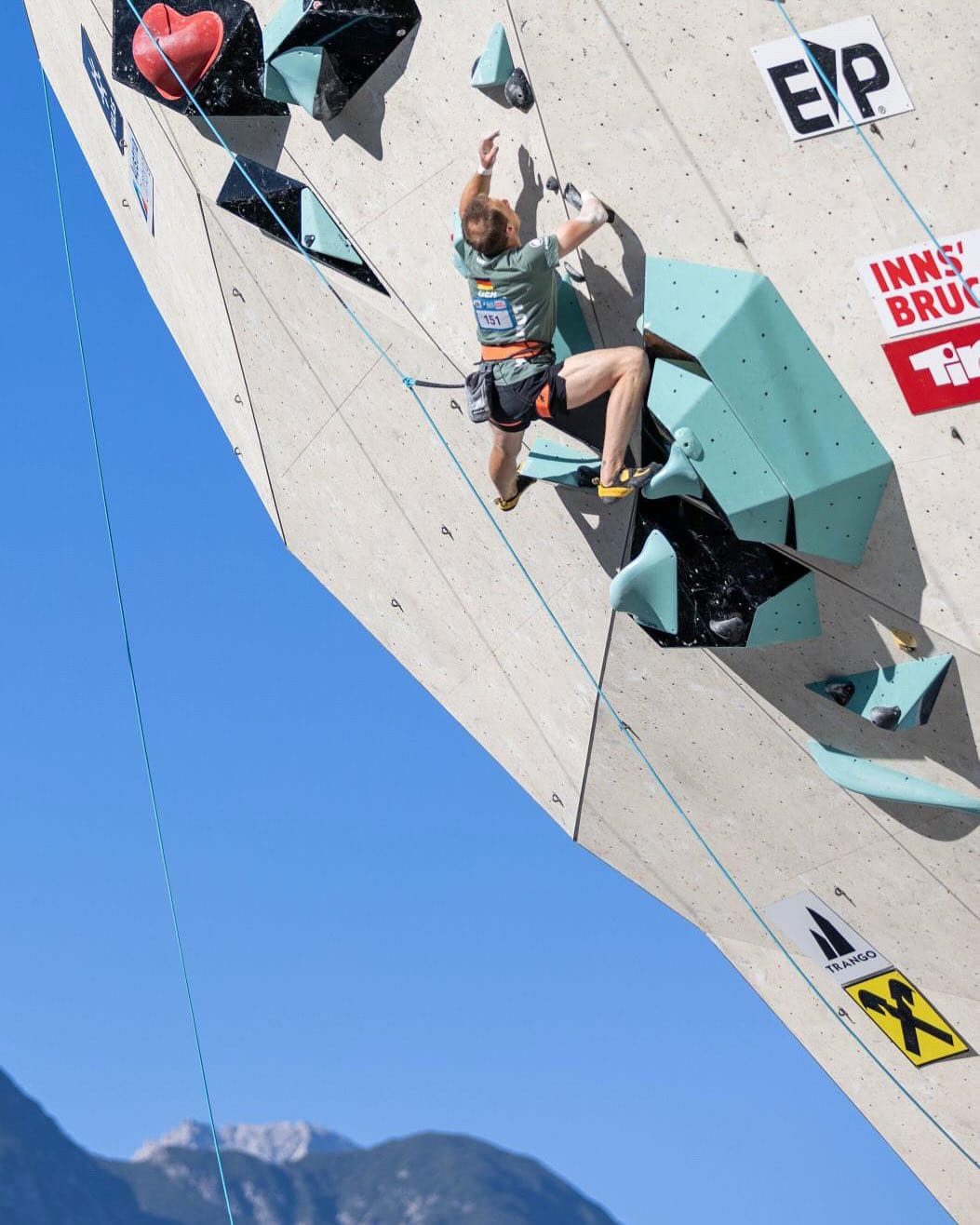 Post 2 by Climbing Team Germany on Instagram (carousel)