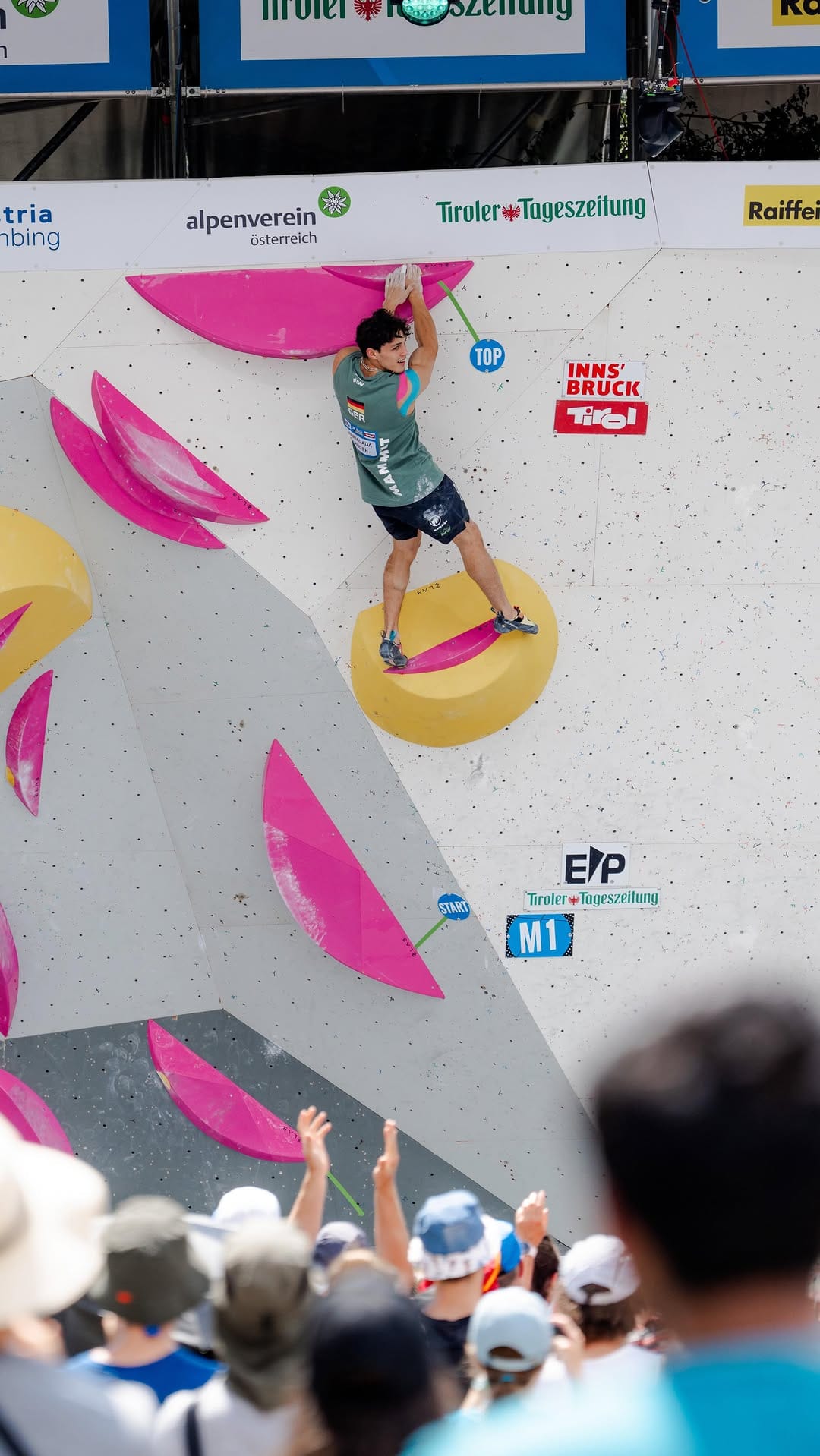 Post 3 by Climbing Team Germany on Instagram (video)