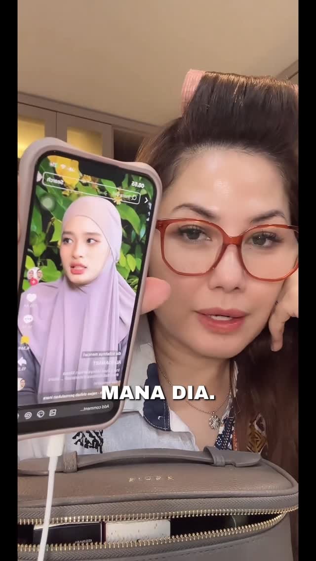 Post 5 by Emma Warokka aka MAMSKY on Instagram (video)