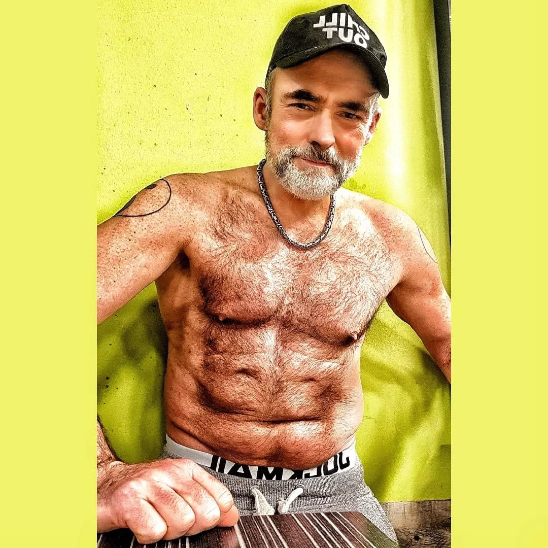 Post 6 by André on Instagram (image)