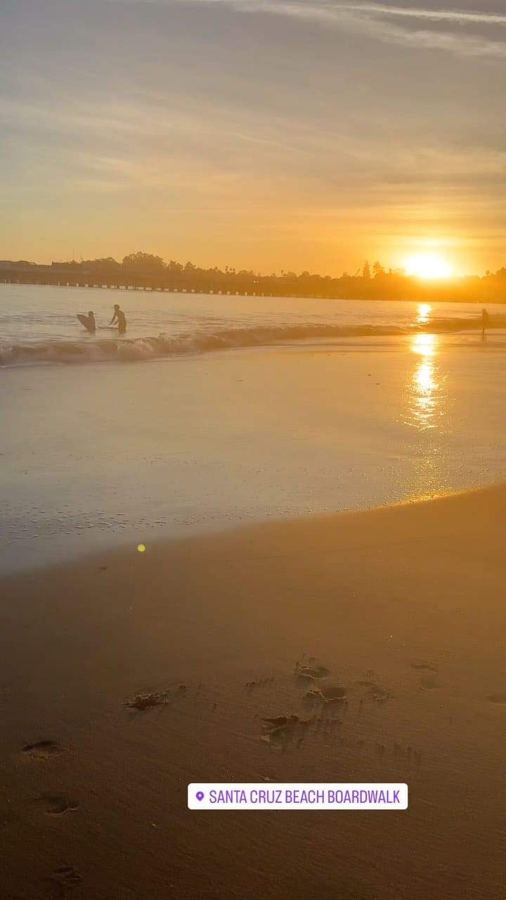 Post 2 by Hina Manzur on Instagram (video)