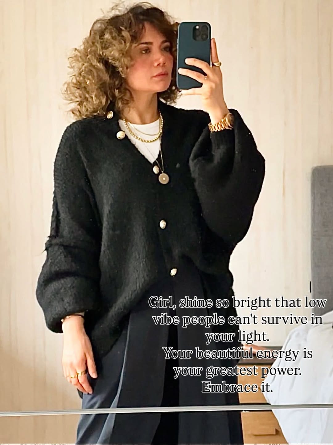 Post 3 by Luciana Wmw on Instagram (image)