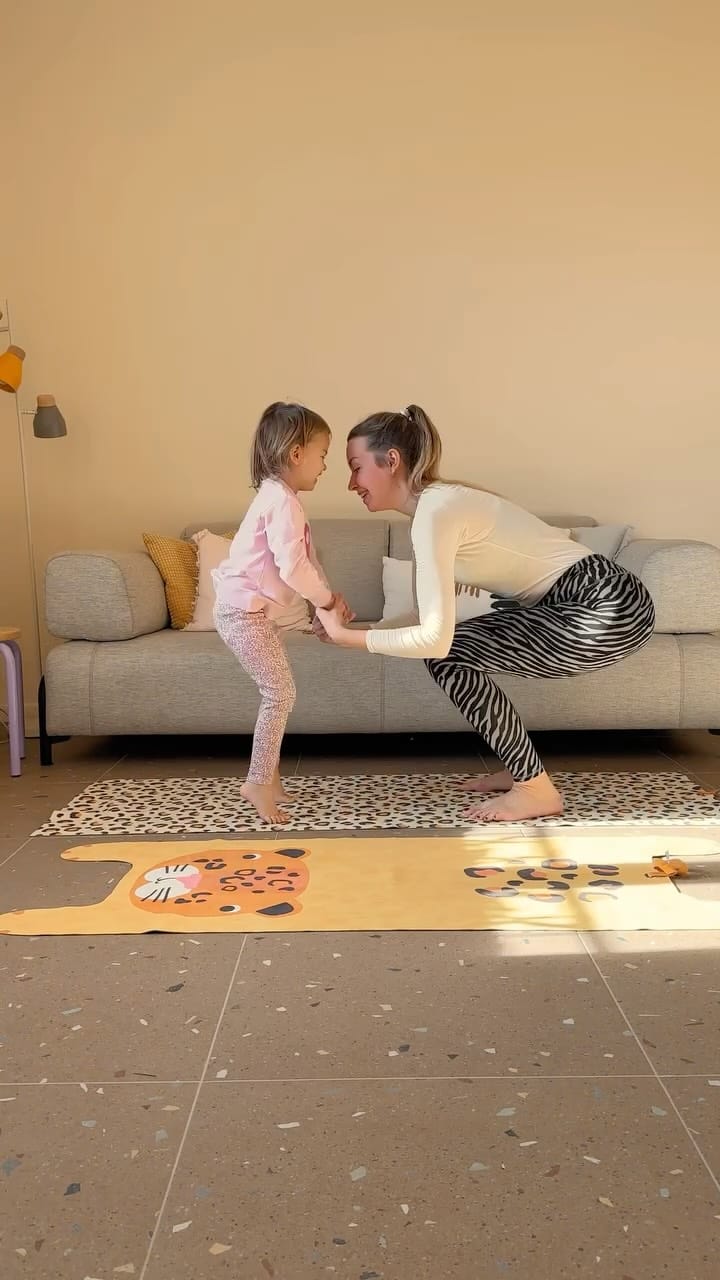 Post 8 by Anna 🍍 on Instagram (video)