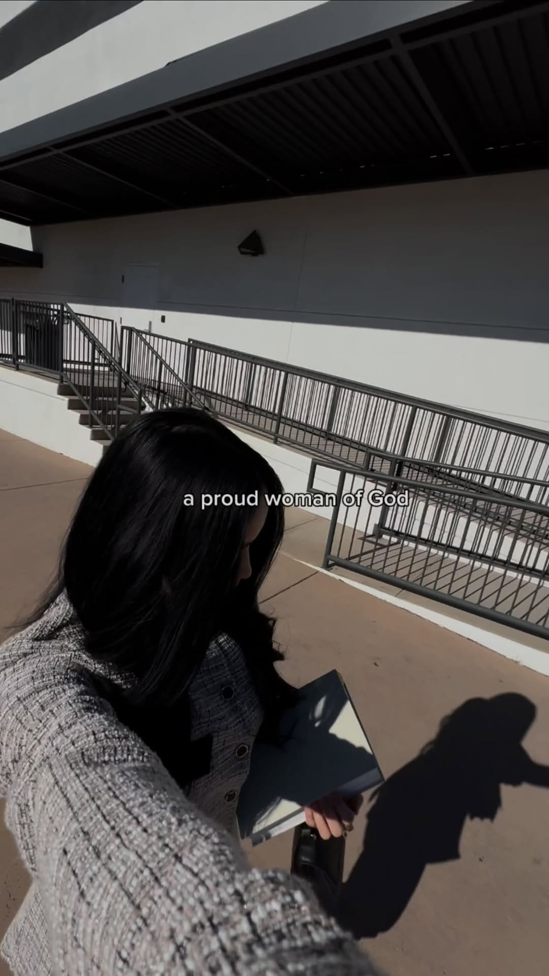Post 1 by RAIN BELTRAN on Instagram (video)