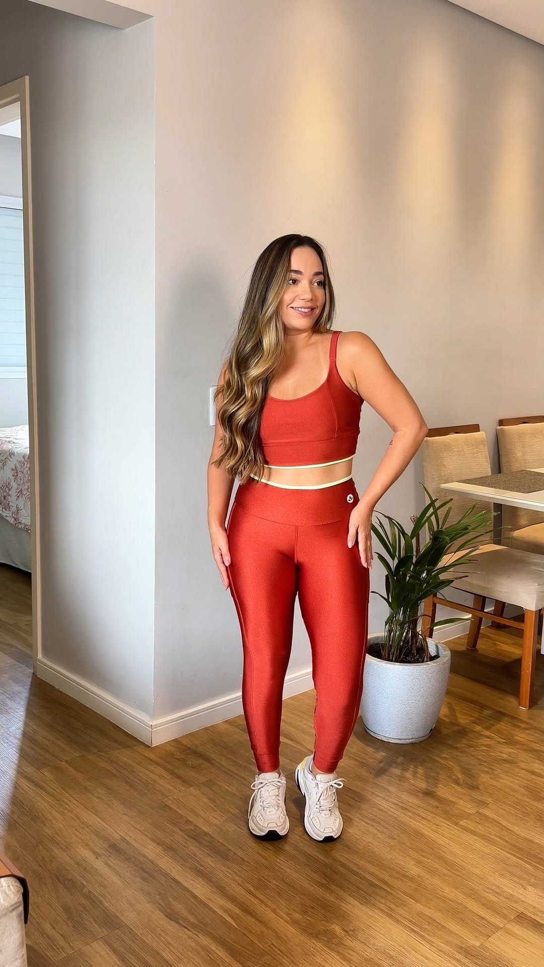 Post 6 by Chá Matte - Moda Fitness on Instagram (video)