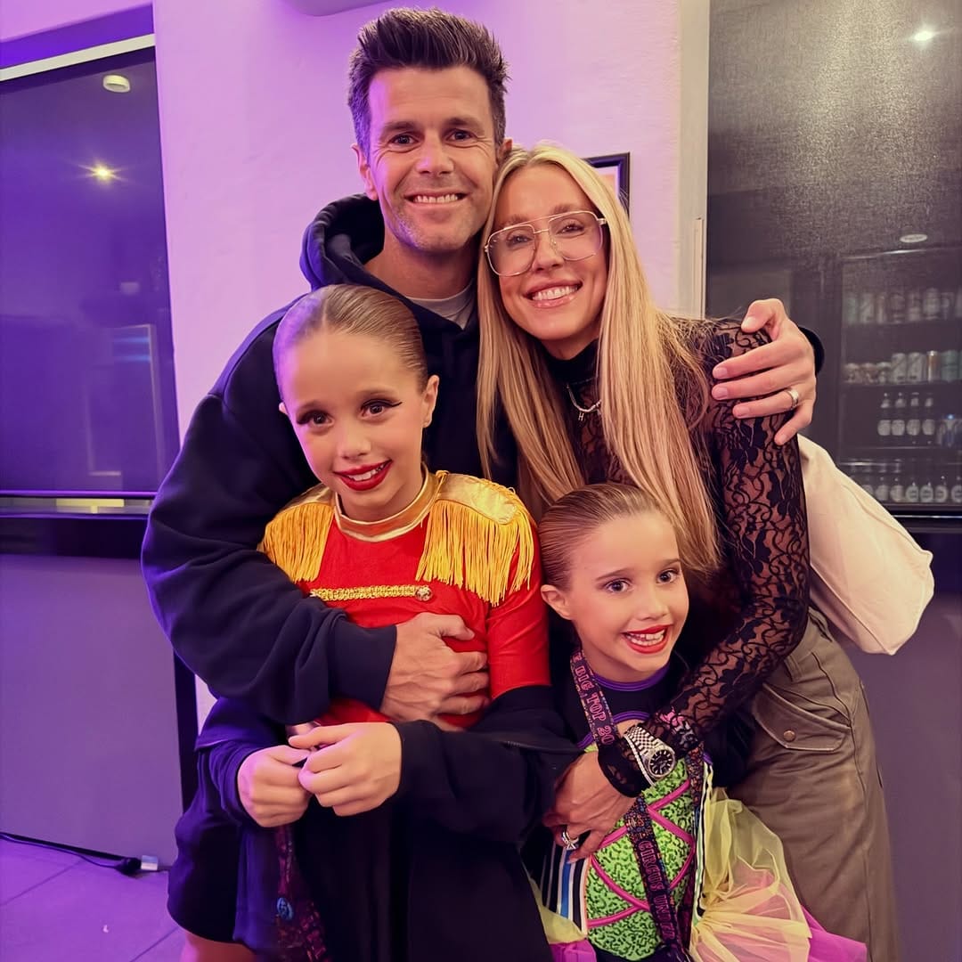 Post 4 by Brooke Lauren on Instagram (carousel)
