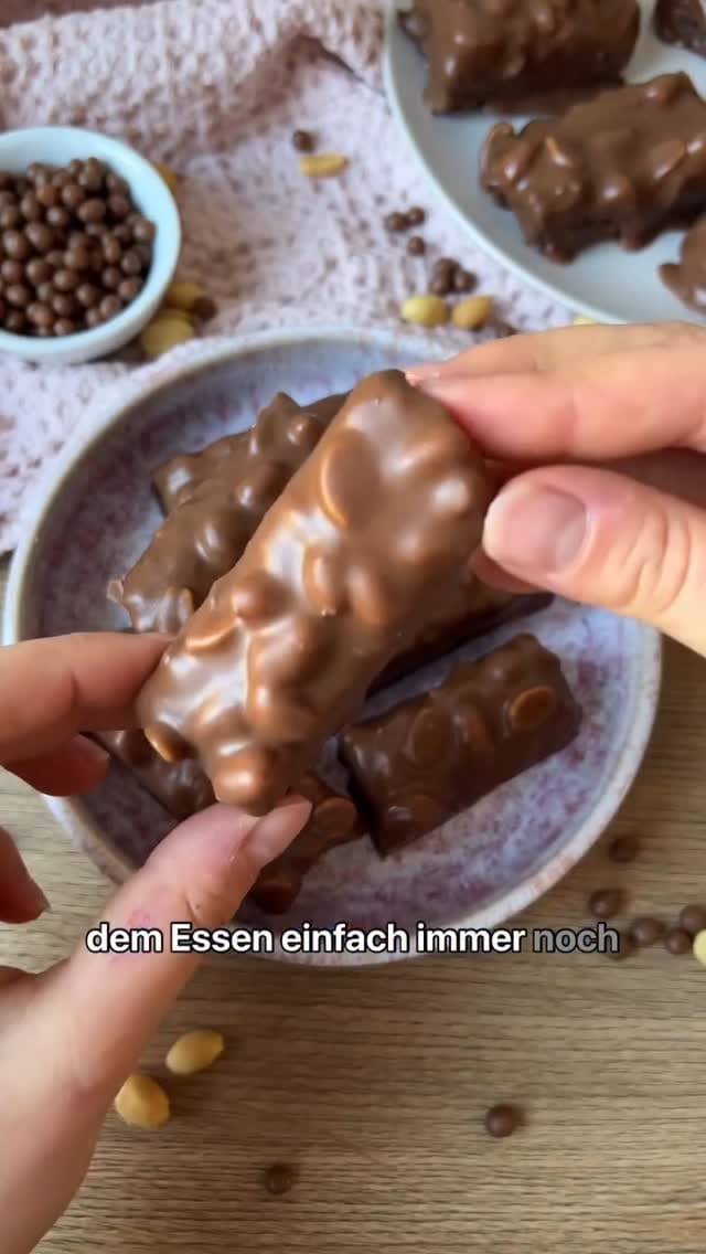 Post 3 by Gesunde Rezepte / Fitness on Instagram (video)