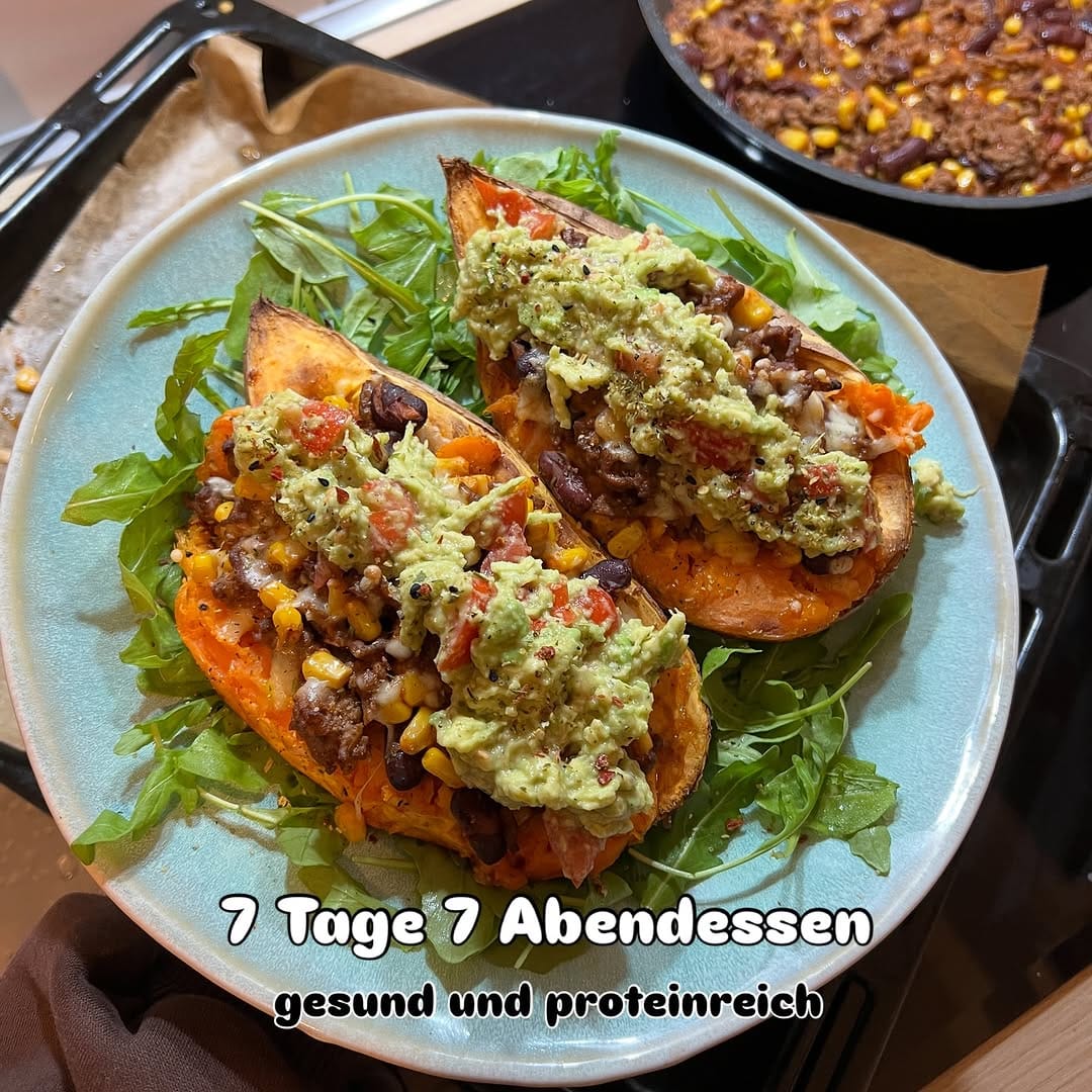 Post 1 by Gesunde Rezepte / Fitness on Instagram (carousel)