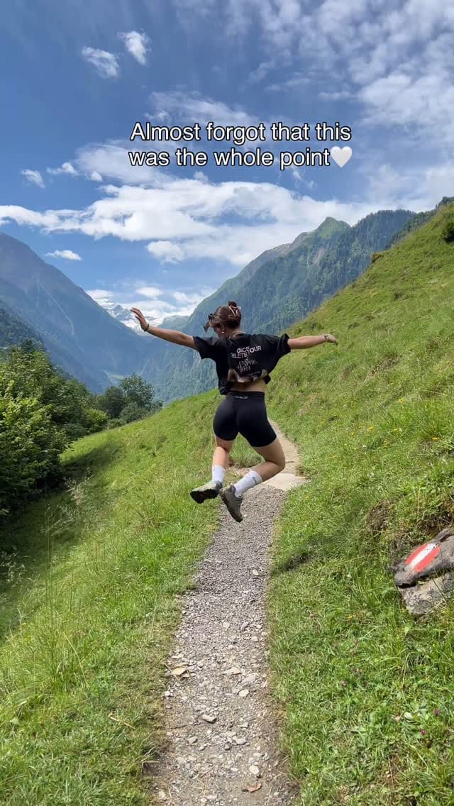 Post 5 by Gesunde Rezepte / Fitness on Instagram (video)