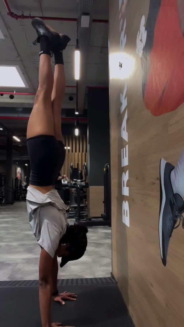 Post 7 by Teju Dhoot on Instagram (video)