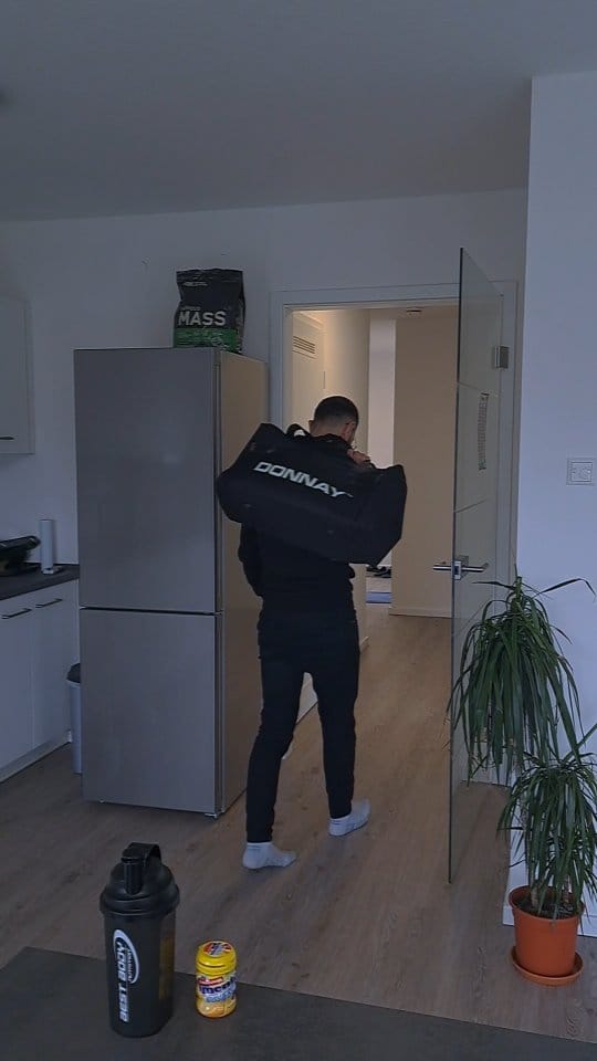 Post 10 by Aloosh👑 on Instagram (video)