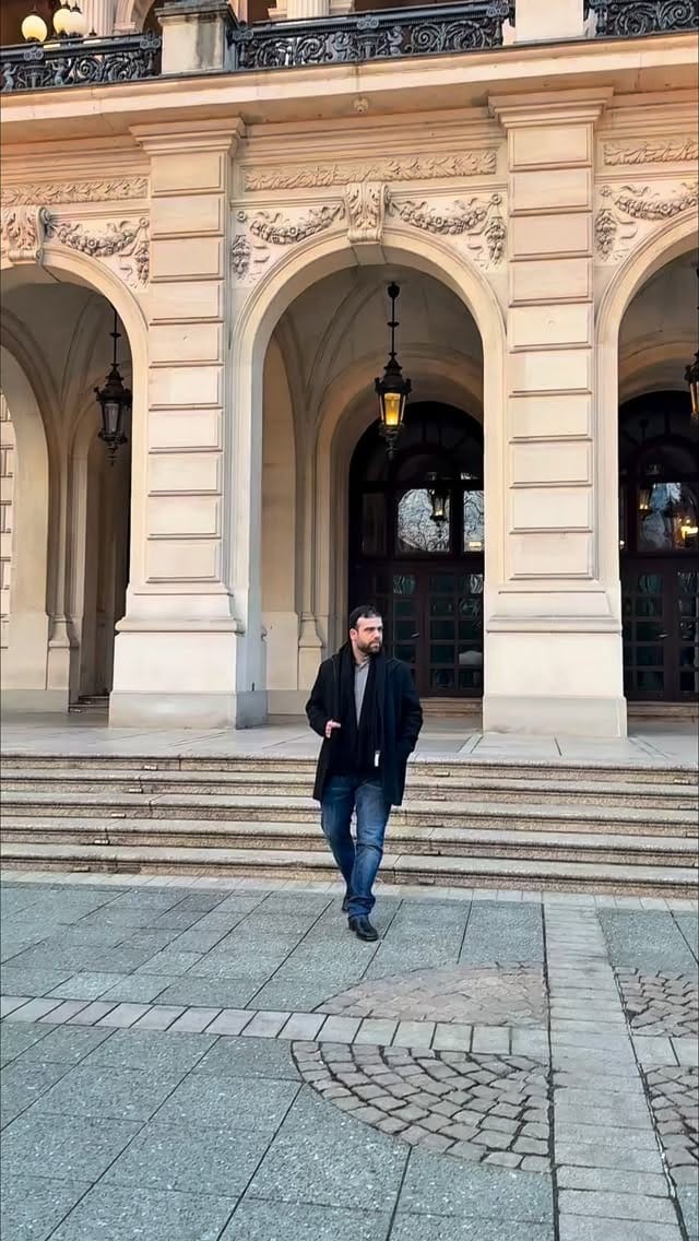 Post 6 by Arsselan Nikou on Instagram (video)