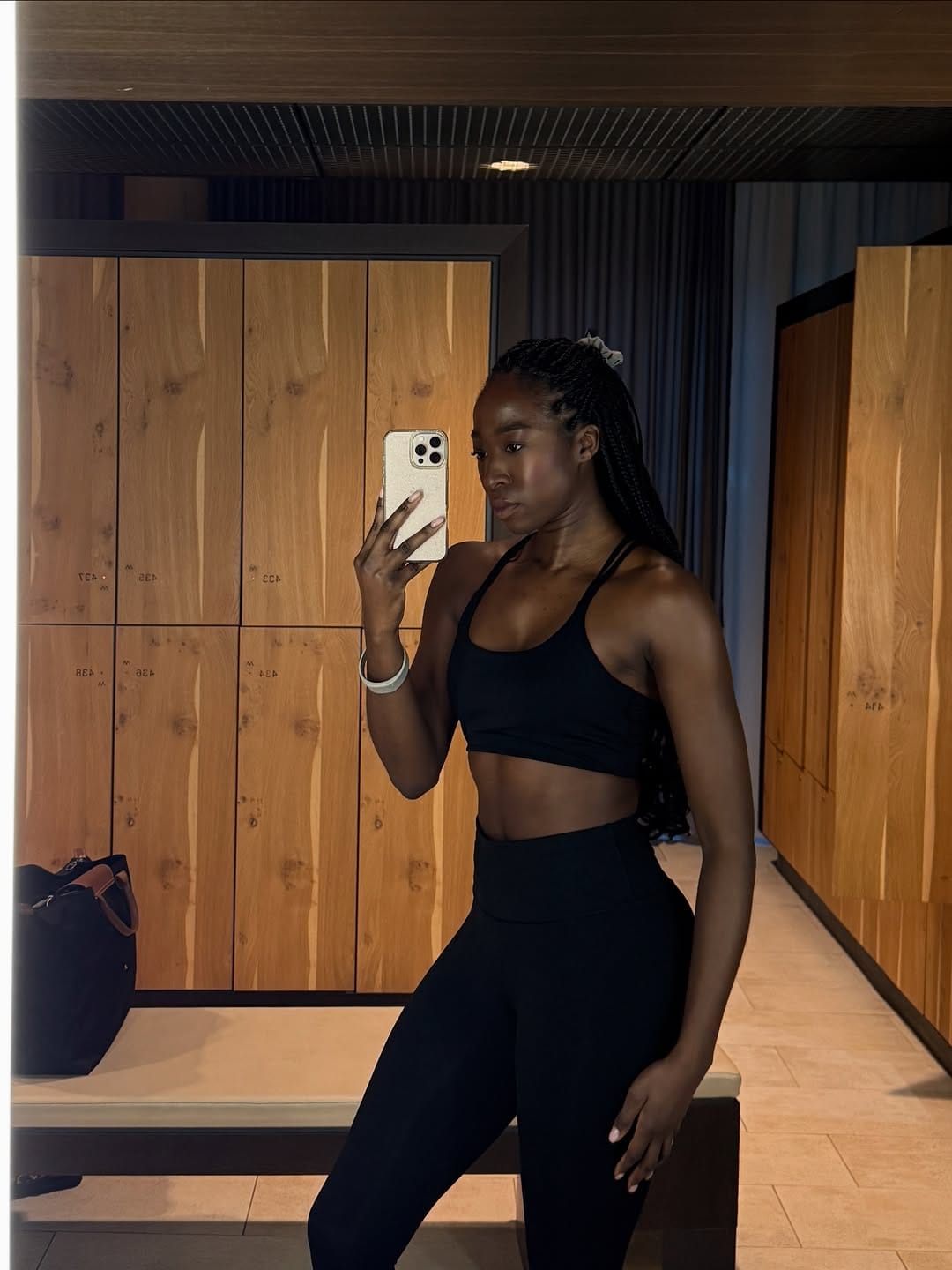 Post 2 by Keziah Claudine  | Model | Content Creator | Traurednerin on Instagram (carousel)
