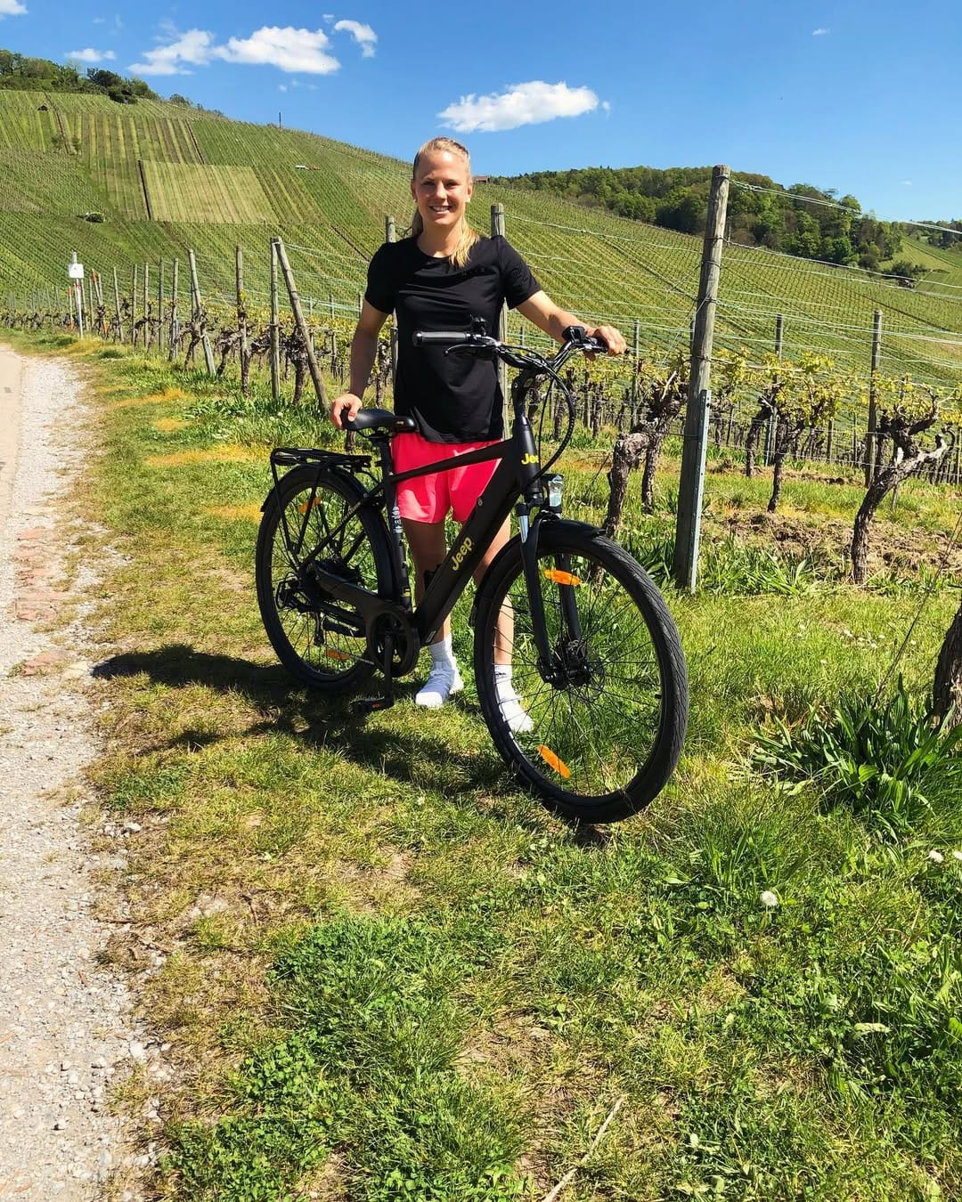 Post 9 by Leonie Maier on Instagram (image)