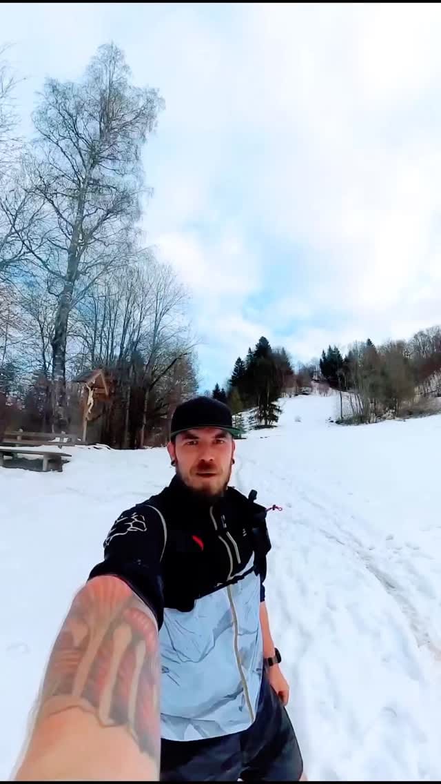 Post 5 by Alex Frost on Instagram (video)