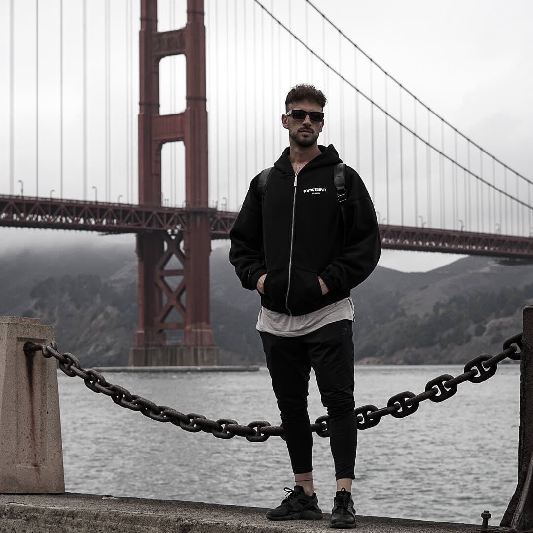 Post 6 by Stefan Goepfert on Instagram (image)