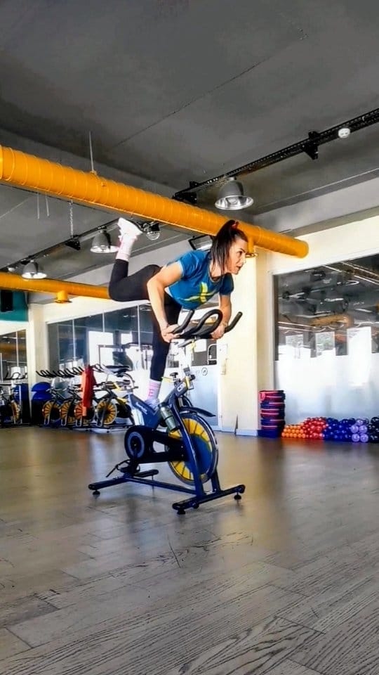 Post 6 by Canan Altun on Instagram (video)