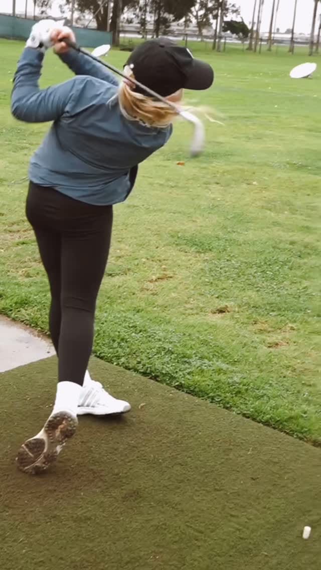 Post 2 by Emma Blake on Instagram (video)