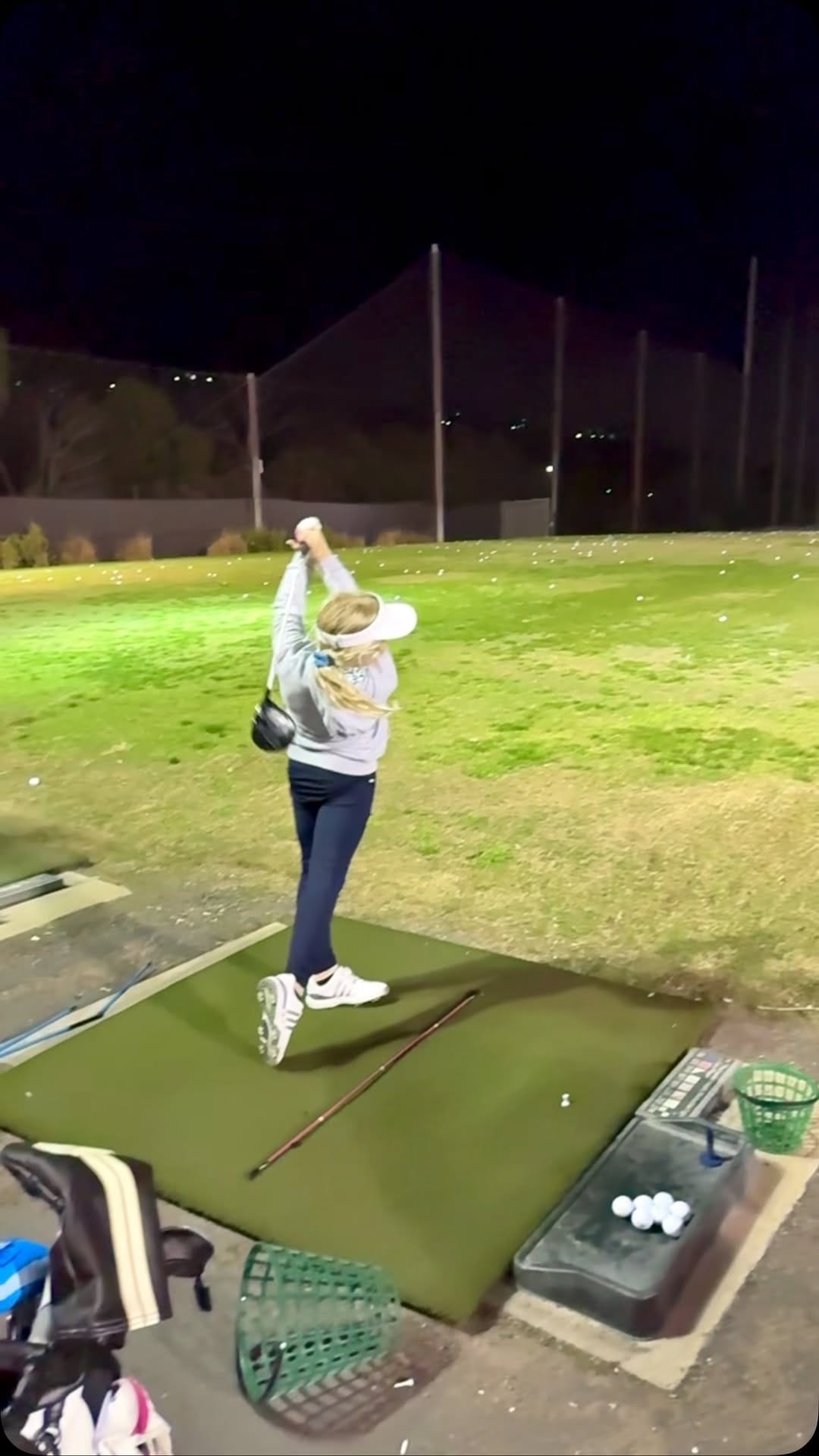 Post 10 by Emma Blake on Instagram (video)