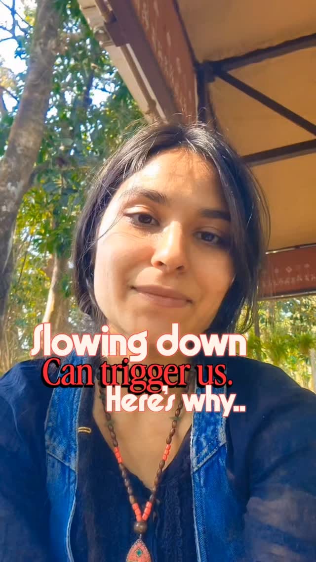 Post 2 by 𝐒ɦα𝗄𝗍𝗂 | 𝐘𝐨𝐠𝐚 𝐭𝐞𝐚𝐜𝐡𝐞𝐫 | Neurobiologist | Author on Instagram (video)