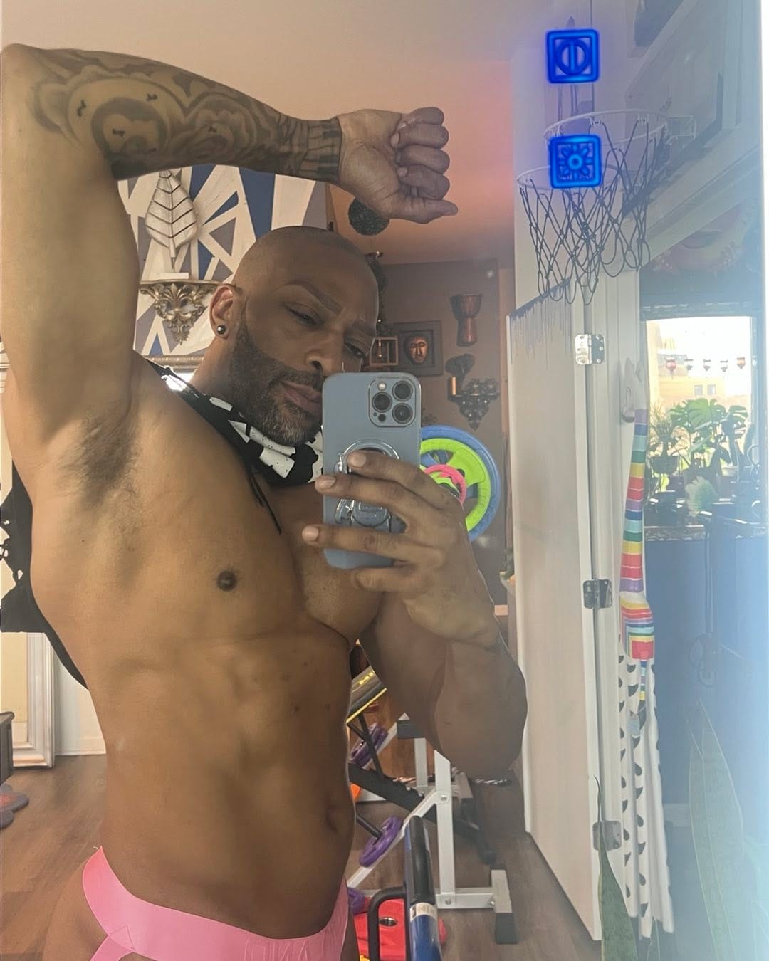 Post 8 by Apryl Taurus on Instagram (image)