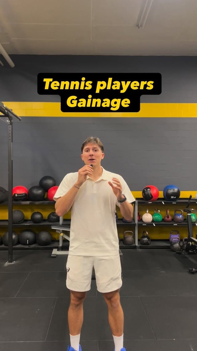 Post 4 by Gwendal on Instagram (video)
