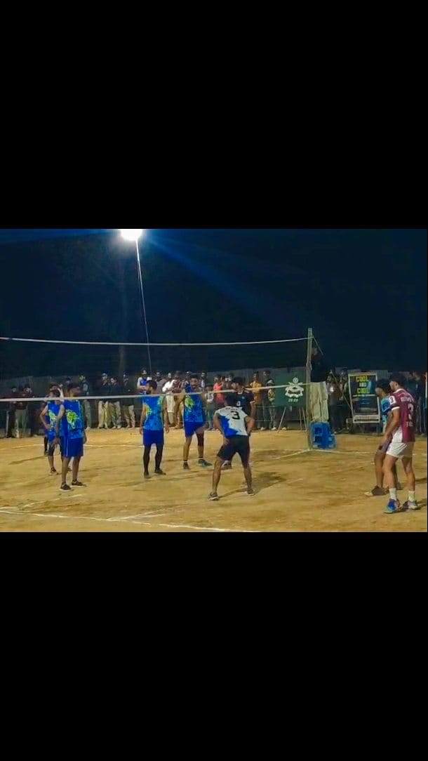 Post 6 by Sheikh Mudasir on Instagram (video)