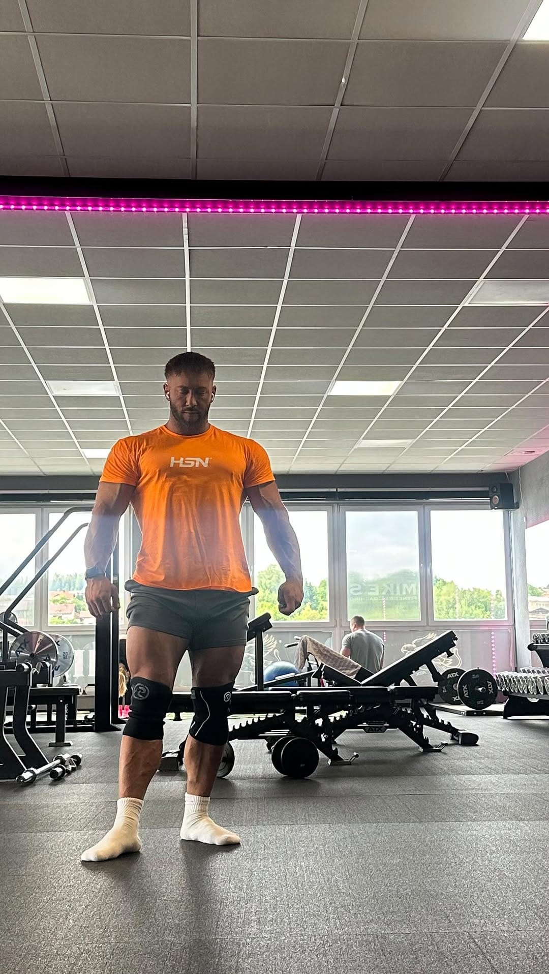 Post 8 by Philipp Böhmer on Instagram (video)