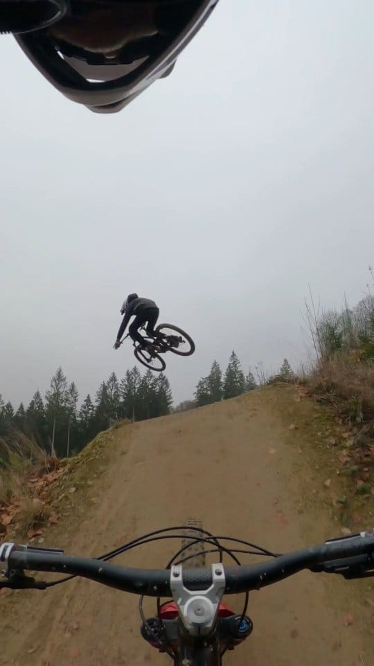Post 10 by Dennis Stratmann / photo on Instagram (video)