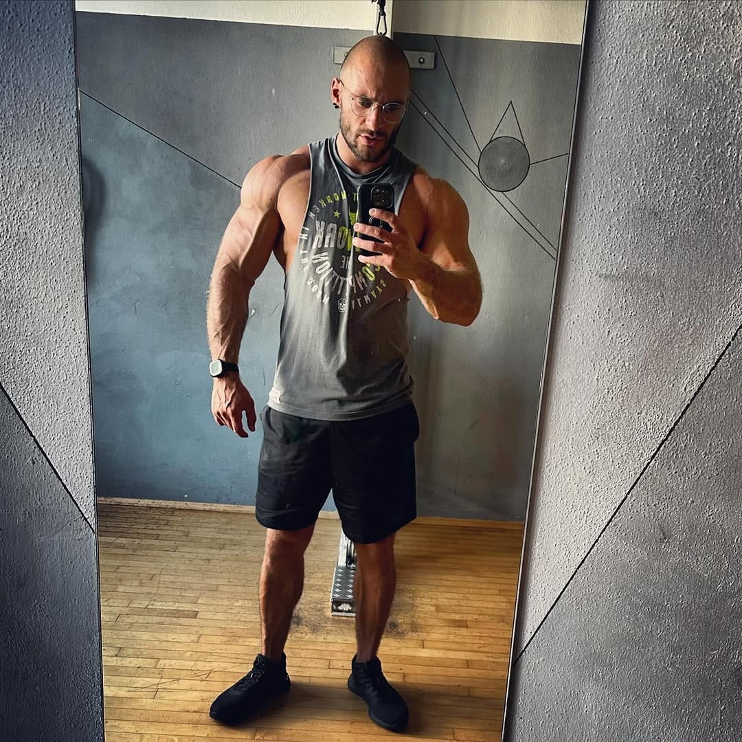 Post 2 by Armin Stangl || 💗 Body&Mind 🕉 on Instagram (image)