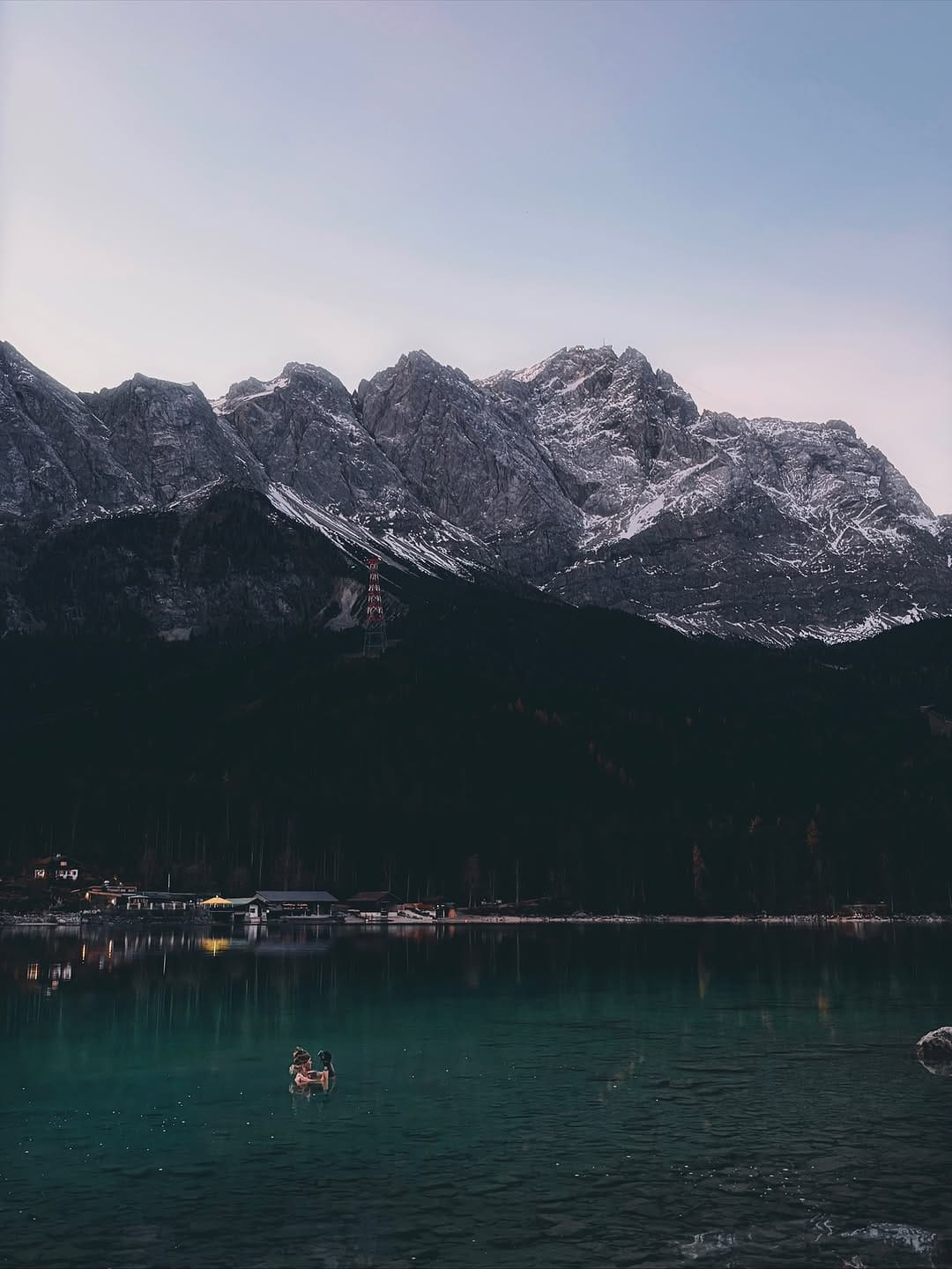 Post 6 by Jule Bambule Boetel on Instagram (carousel)