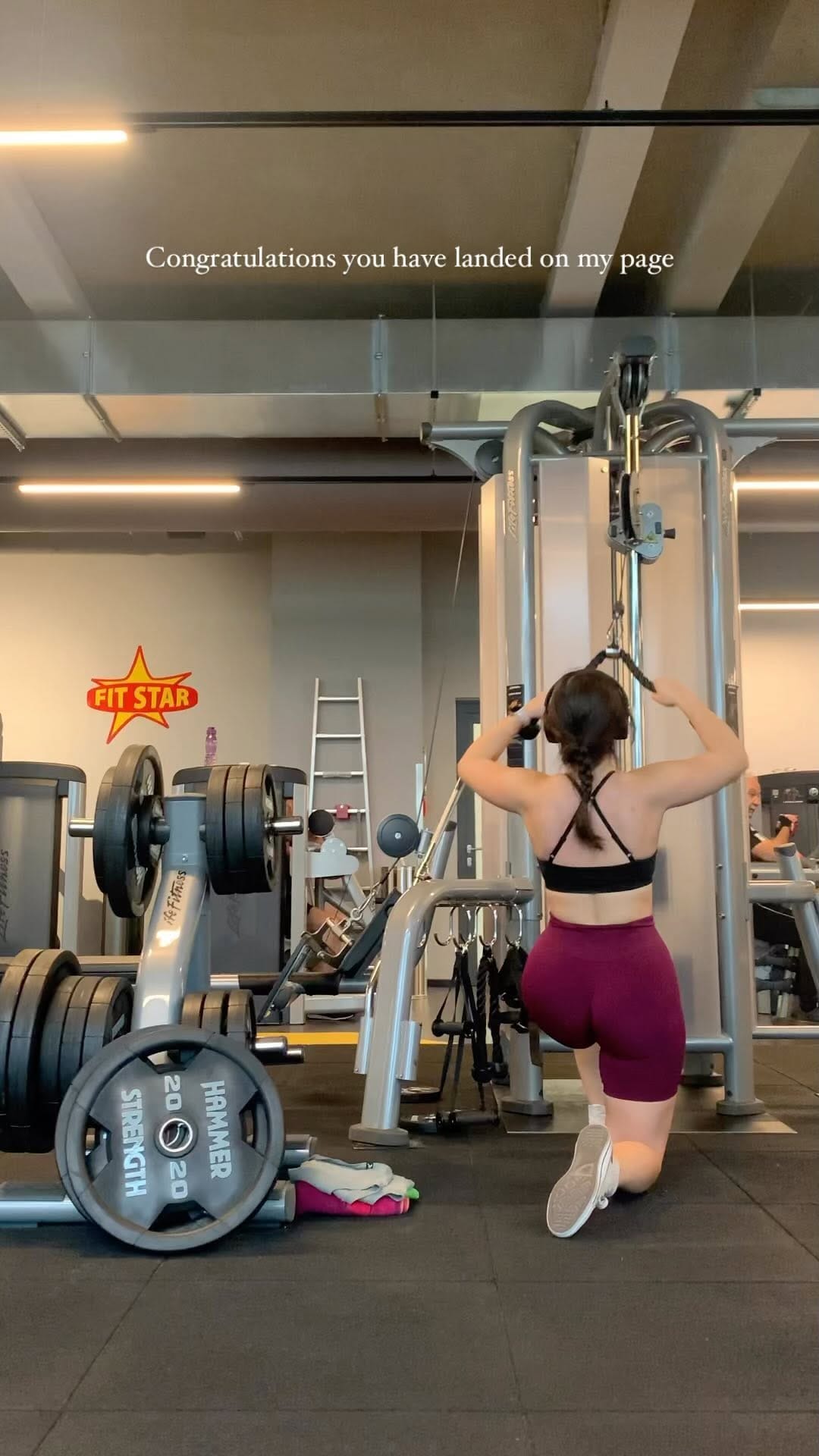 Post 8 by FITNESS | GYM | Özge 🖤🦔 on Instagram (video)