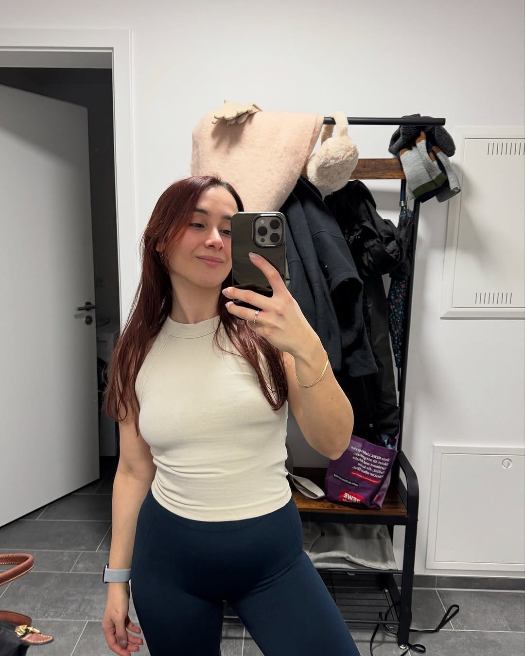 Post 3 by FITNESS | GYM | Özge 🖤🦔 on Instagram (carousel)