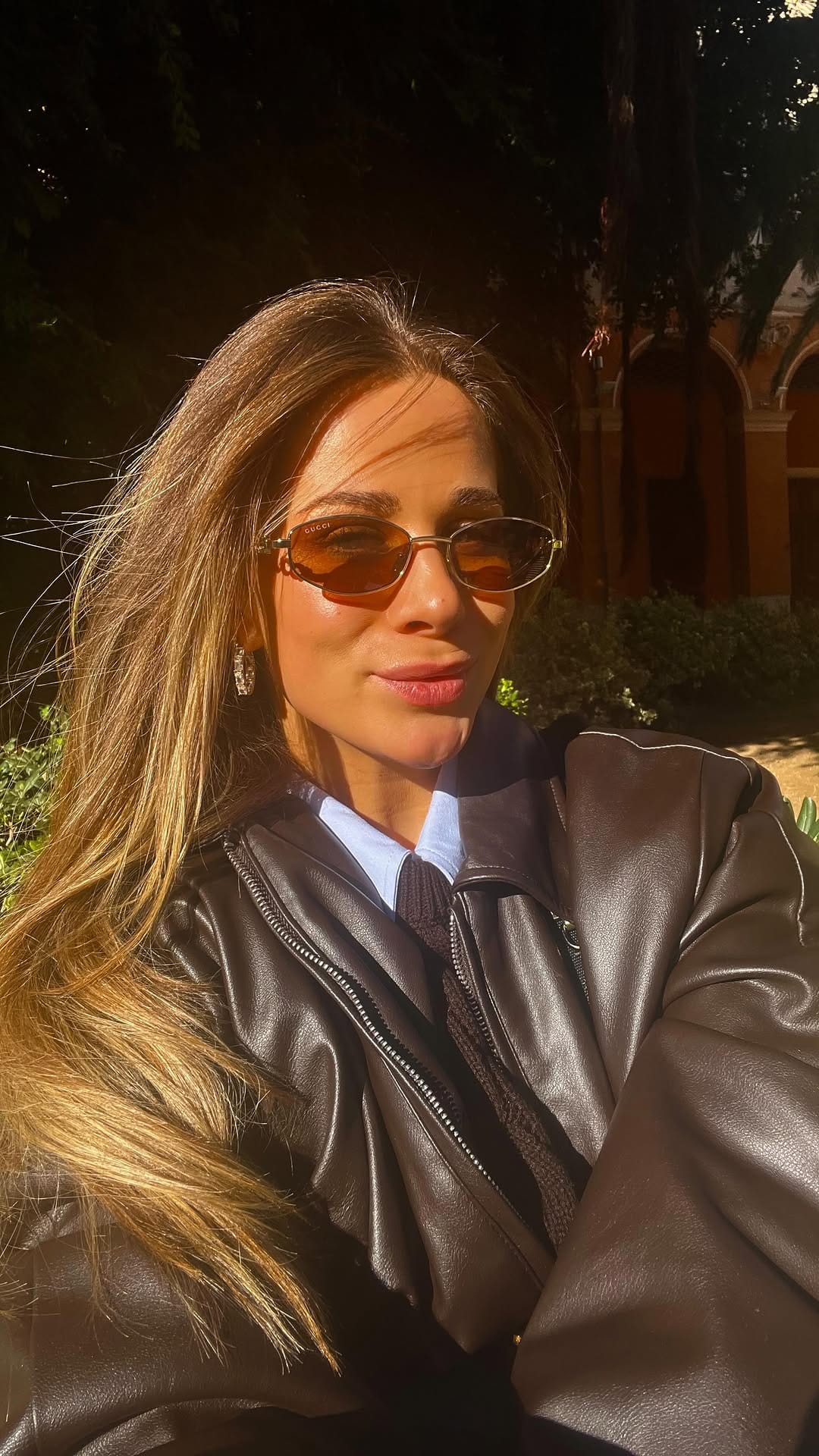Post 6 by Jule on Instagram (video)