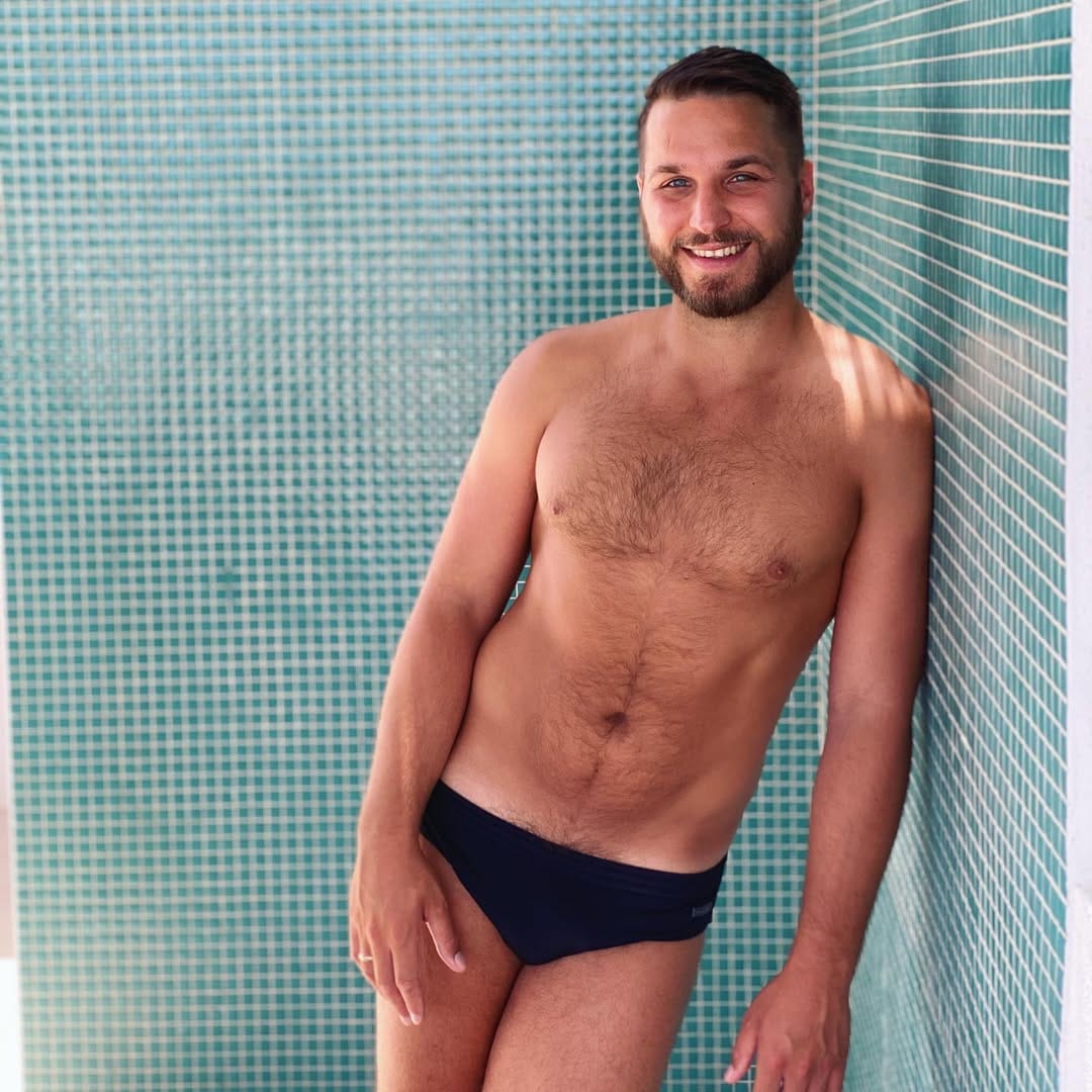 Post 2 by Mate Granić | Yoga Teacher on Instagram (image)