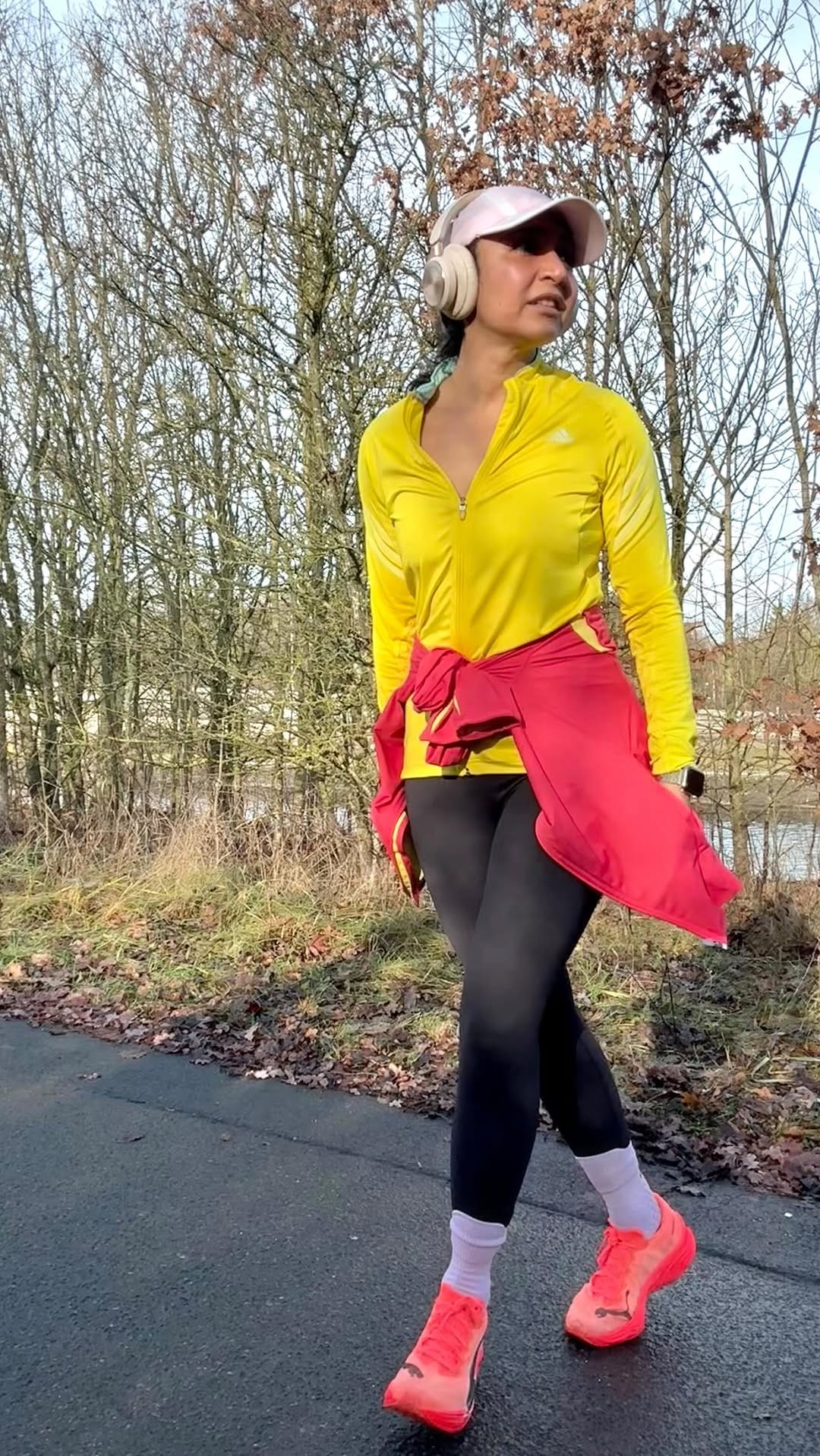Post 7 by Shivangi Agrawal on Instagram (video)