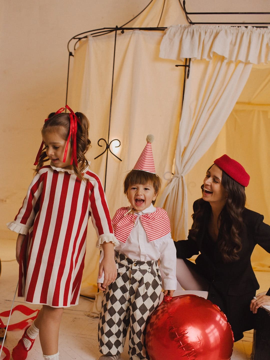Post 2 by Alena Po on Instagram (carousel)
