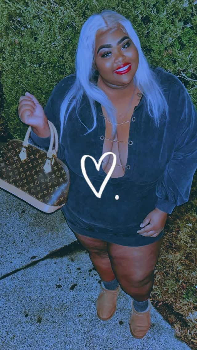 Post 6 by DEJANEE B | LIFESTYLE 🍷💅🏾 on Instagram (video)