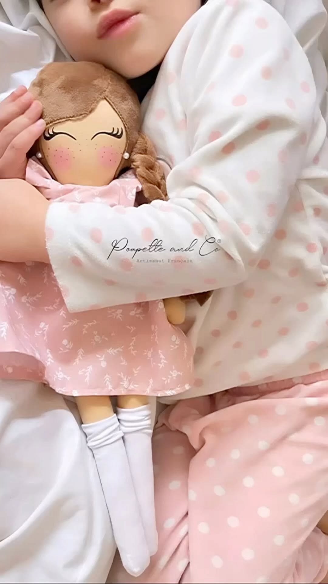 Post 8 by Poupette 🎀 Poupées et accessoires on Instagram (video)