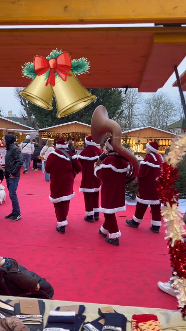 Post 4 by Maison Causettes on Instagram (video)