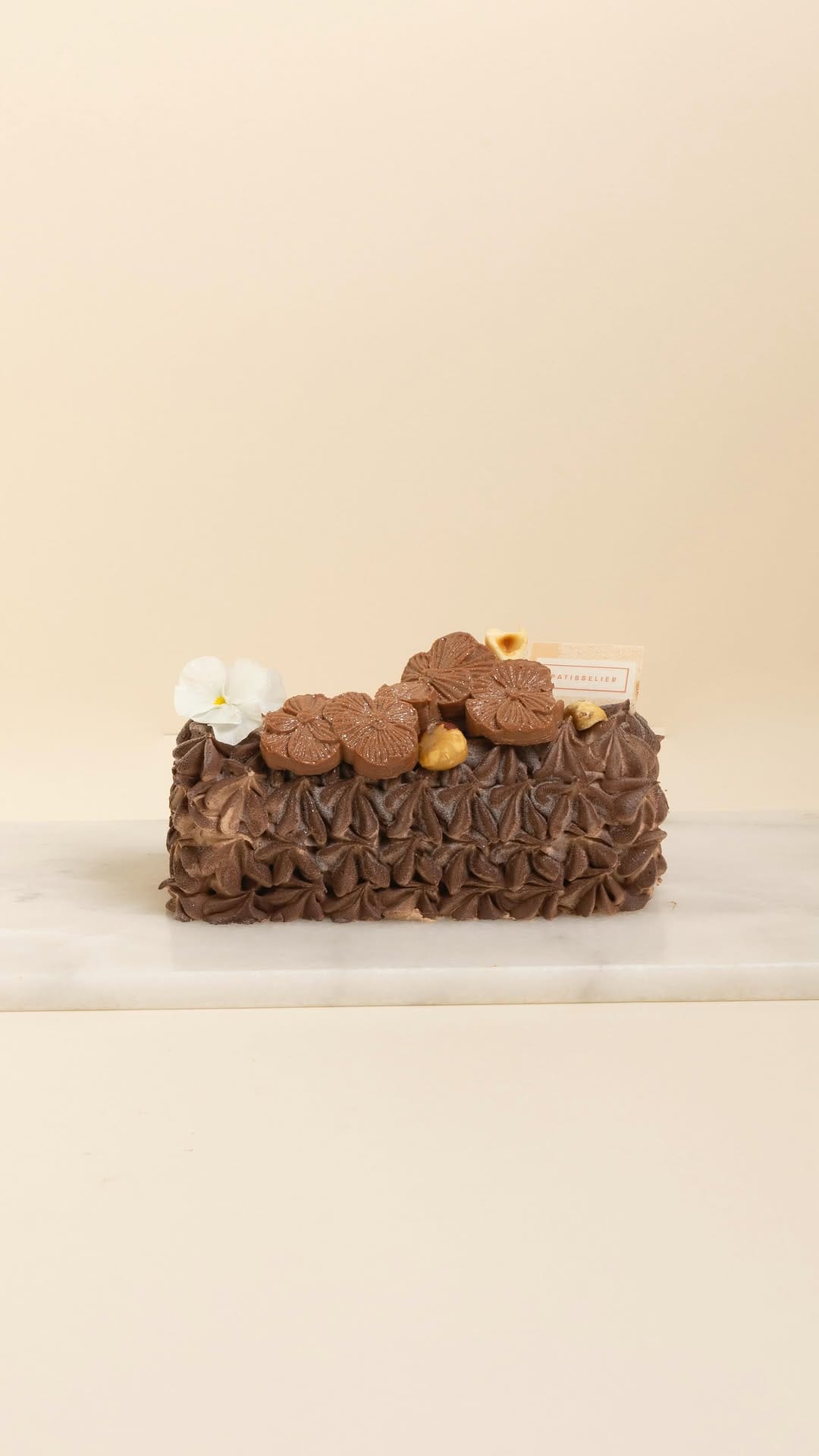 Post 8 by PATISSELIER on Instagram (video)