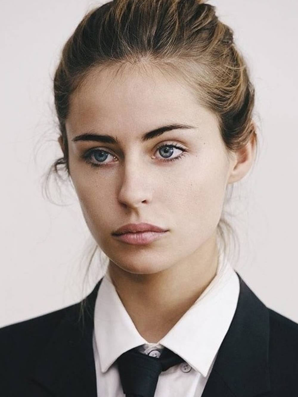 Post 1 by Clara Dassie on Instagram (carousel)