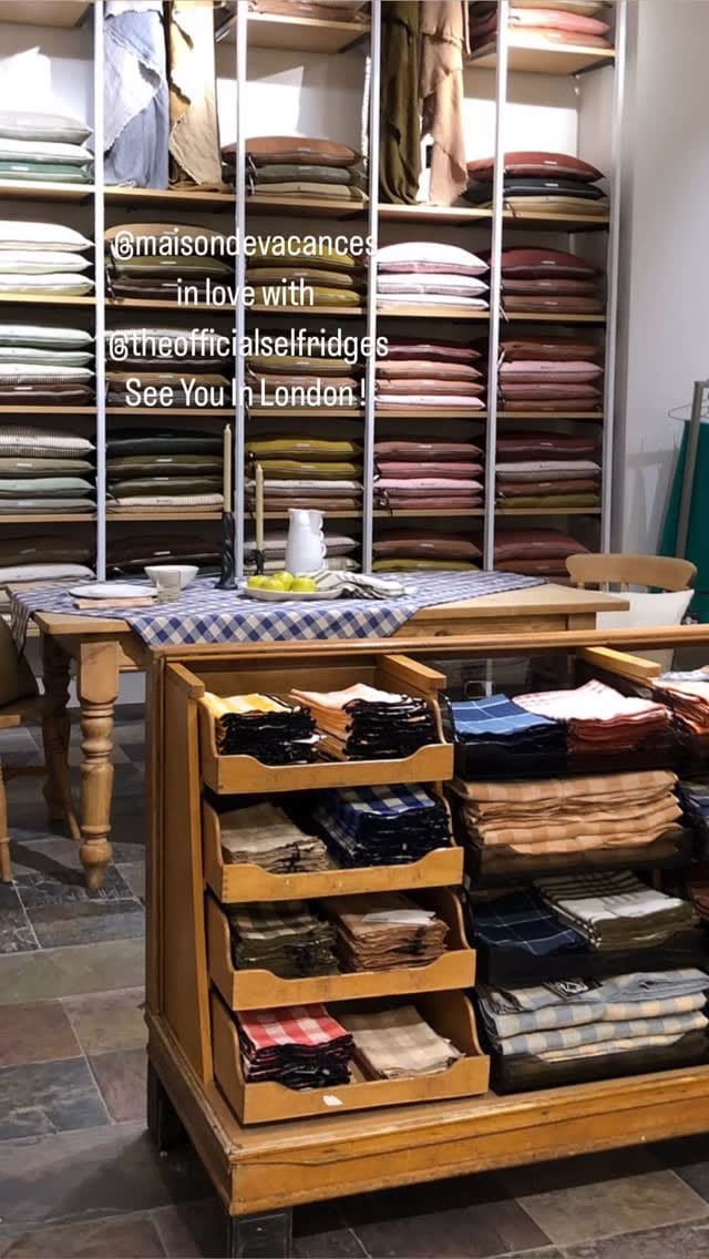 Post 6 by Maison de Vacances on Instagram (video)