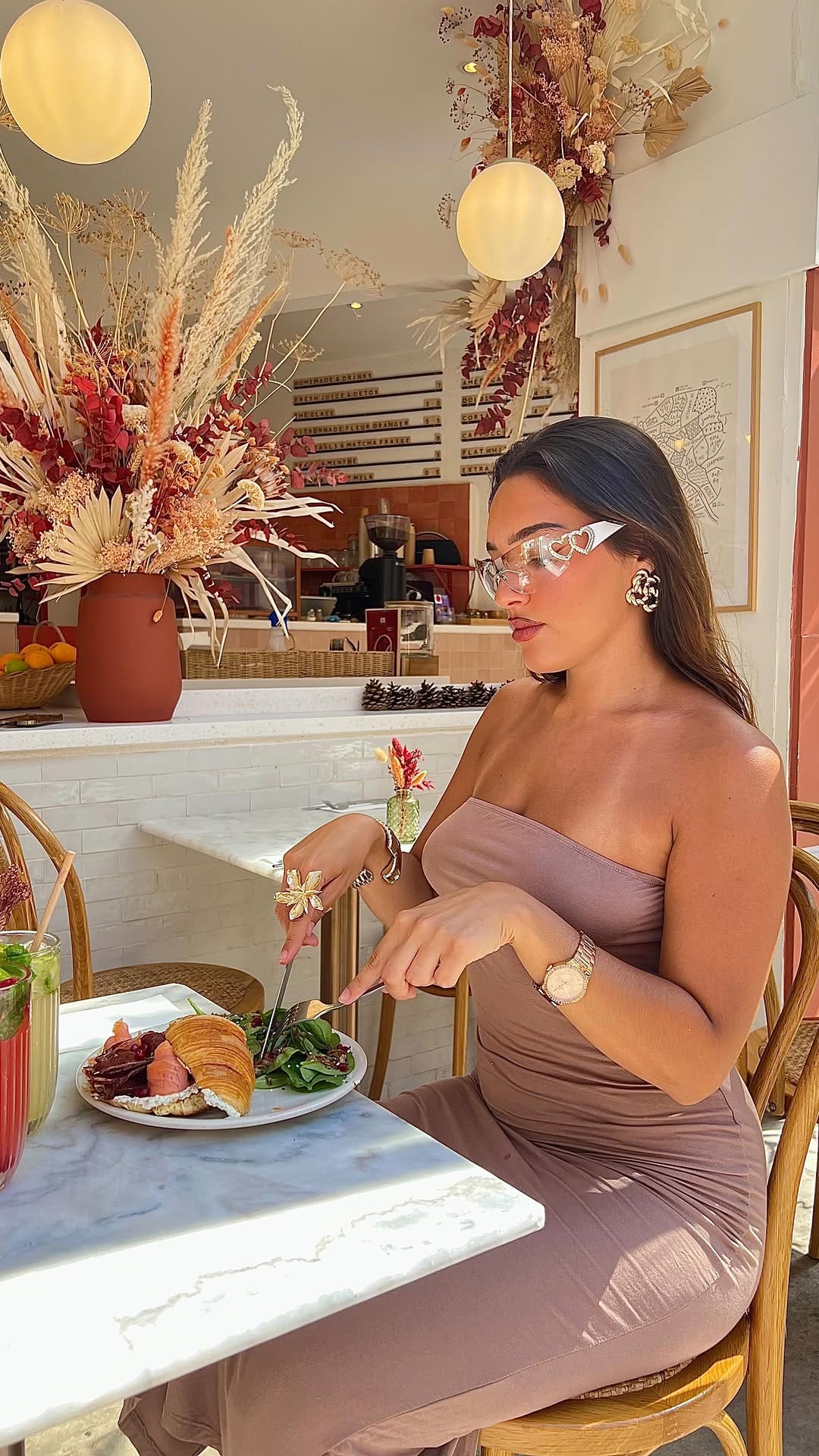 Post 8 by Selma Boughida - Modèle on Instagram (video)
