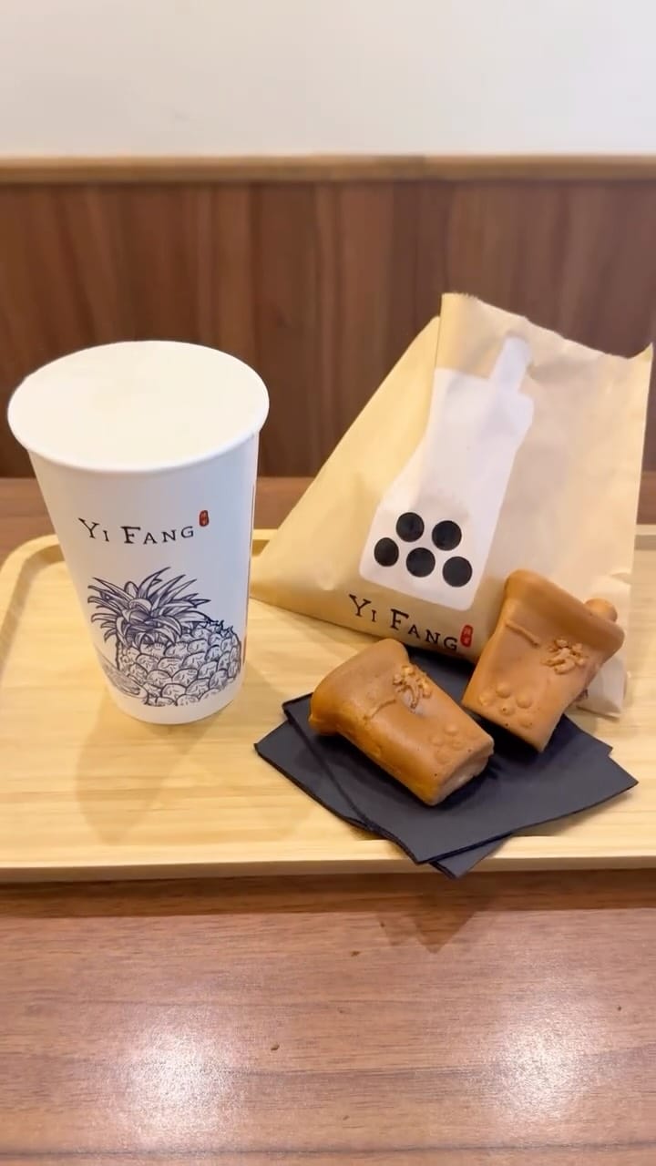 Post 1 by YiFang Fruit Tea - France 🇫🇷 on Instagram (video)